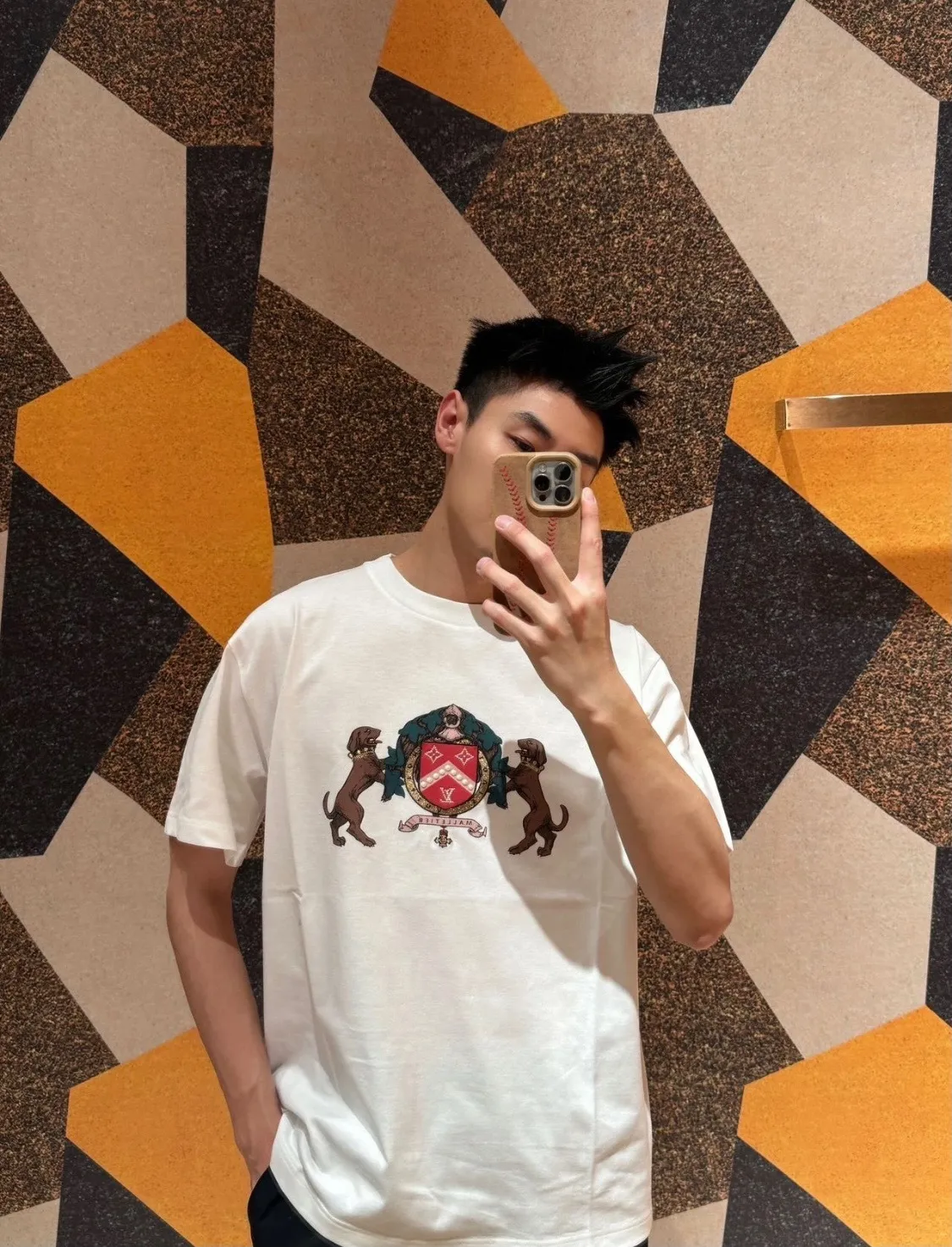 Louis Vuitton/Louis Vuitton 25ss double dog logo printed short sleeves